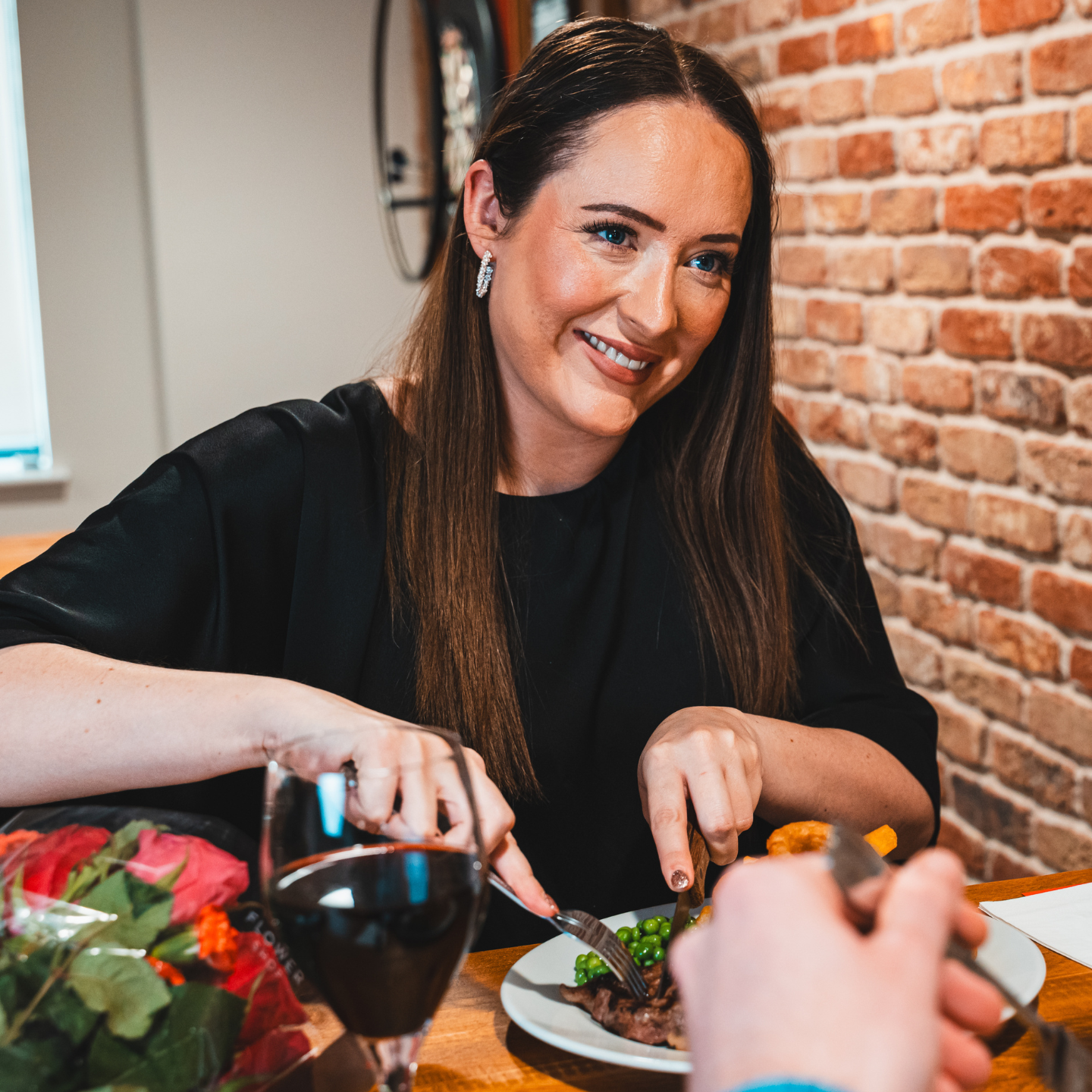 Valentine’s Weekend Dining & Treat Menu at The Raven in Ipswich